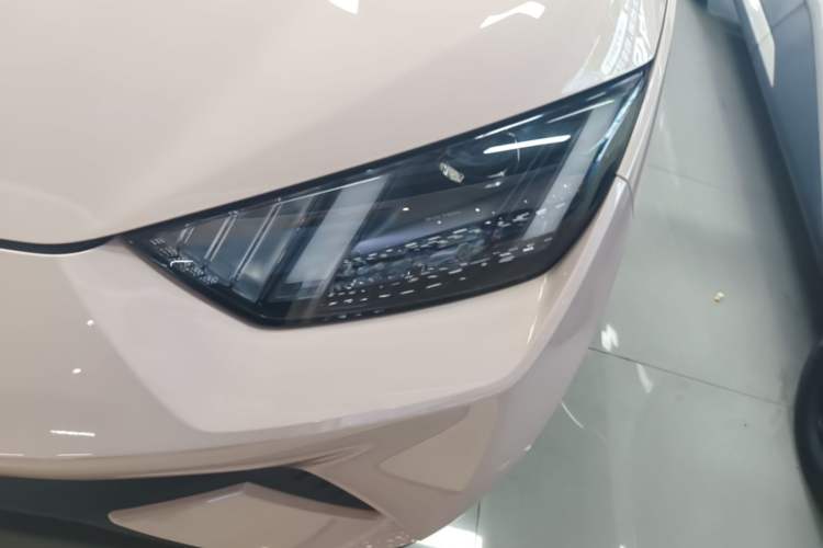 Used BYD Seagull 2024 Honor Edition 305km Dynamic Version Left Front Headlight