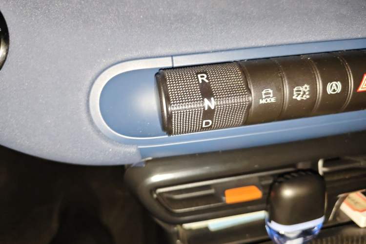 Used BYD Seagull 2024 Honor Edition 305km Freedom Version Gear Lever