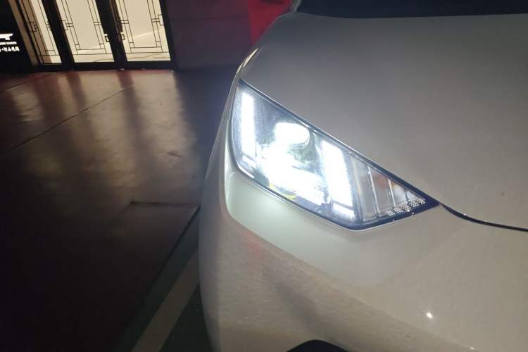 Used BYD Seagull 2024 Honor Edition 305km Freedom Version Right Front Headlight