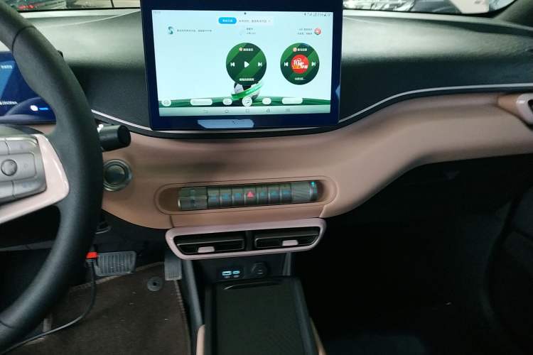 Used BYD Seagull 2024 Honor Edition 305km Dynamic Version Audio And AC Panel