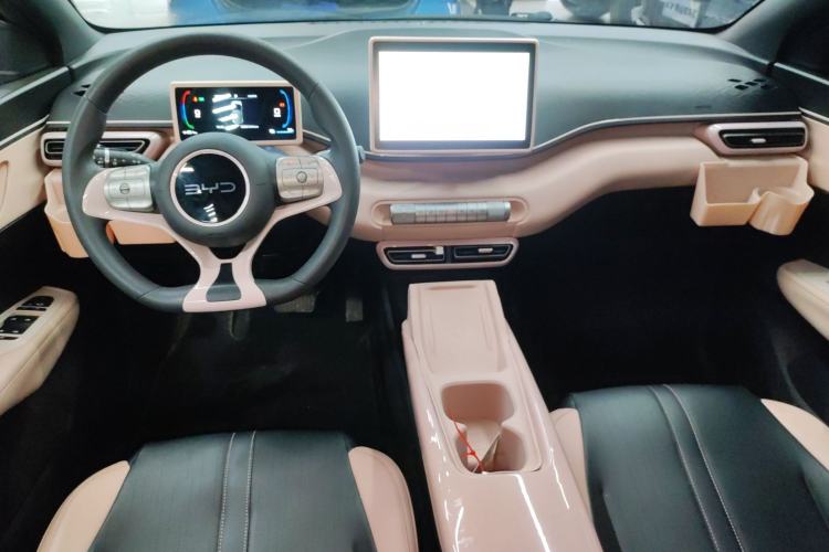 Used BYD Seagull 2024 Honor Edition 305km Dynamic Version Interior 2