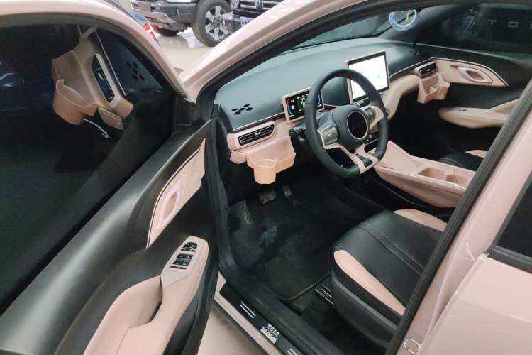 Used BYD Seagull 2024 Honor Edition 305km Dynamic Version Interior 3