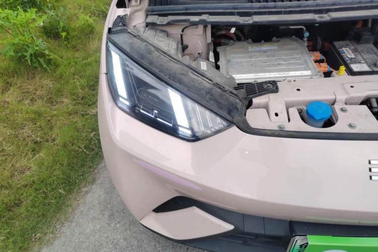 Used BYD Seagull 2024 Honor Edition 405km Flying Version Right Front Headlight