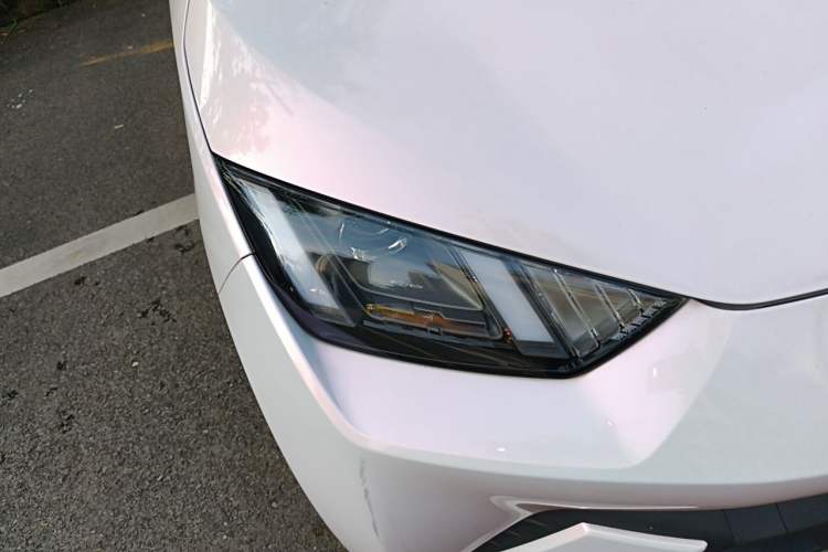 Used BYD Seagull 2024 Honor Edition 305km Dynamic Version Right Front Headlight