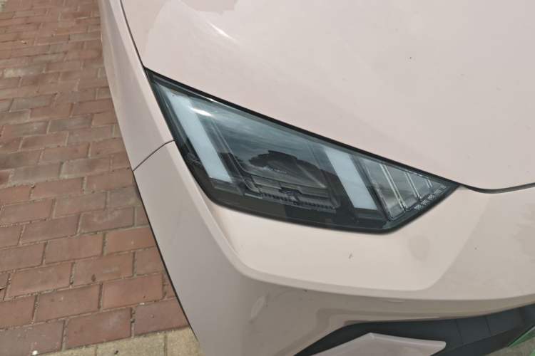 Used BYD Seagull 2024 Honor Edition 305km Freedom Version Right Front Headlight