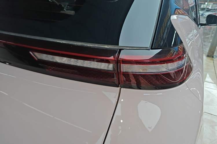 Used BYD Seagull 2024 Honor Edition 305km Dynamic Version Right Rear Taillight