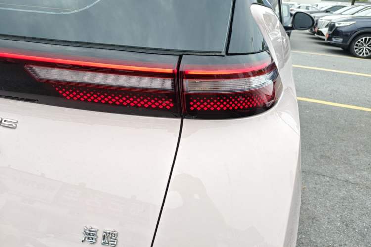 Used BYD Seagull 2024 Honor Edition 305km Dynamic Version Right Rear Taillight