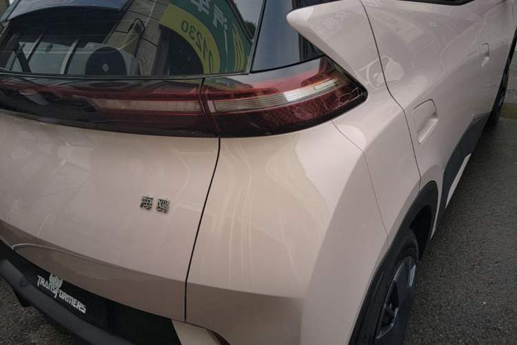 Used BYD Seagull 2024 Honor Edition 305km Dynamic Version Right Rear Taillight