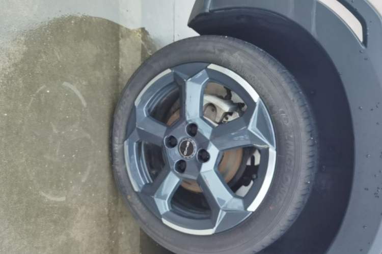 Used BYD Seagull 2024 Honor Edition 305km Freedom Version Right Rear Wheel Hub