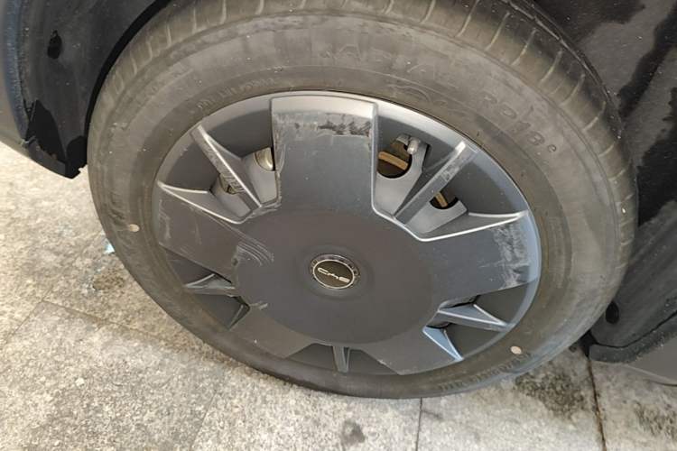 Used BYD Seagull 2024 Honor Edition 305km Dynamic Version Right Rear Wheel Hub