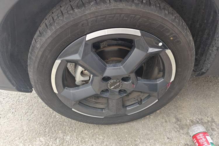 Used BYD Seagull 2024 Honor Edition 305km Freedom Version Right Rear Wheel Hub