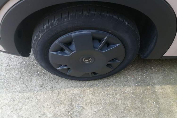 Used BYD Seagull 2024 Honor Edition 305km Dynamic Version Right Rear Wheel Hub