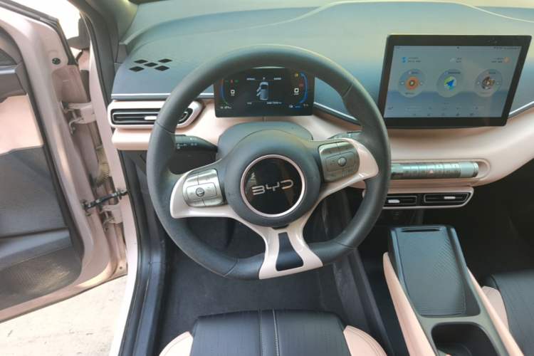 Used BYD Seagull 2024 Honor Edition 305km Dynamic Version Steering Wheel
