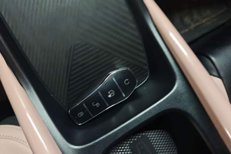 Used BYD Seagull 2024 Honor Edition 305km Dynamic Version Vehicle Key