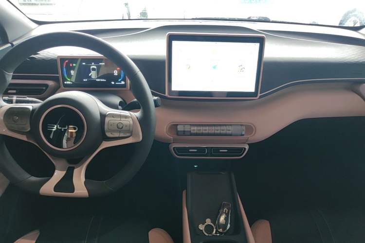 Used BYD Seagull 2024 Honor Edition 305km Dynamic Version Audio And AC Panel
