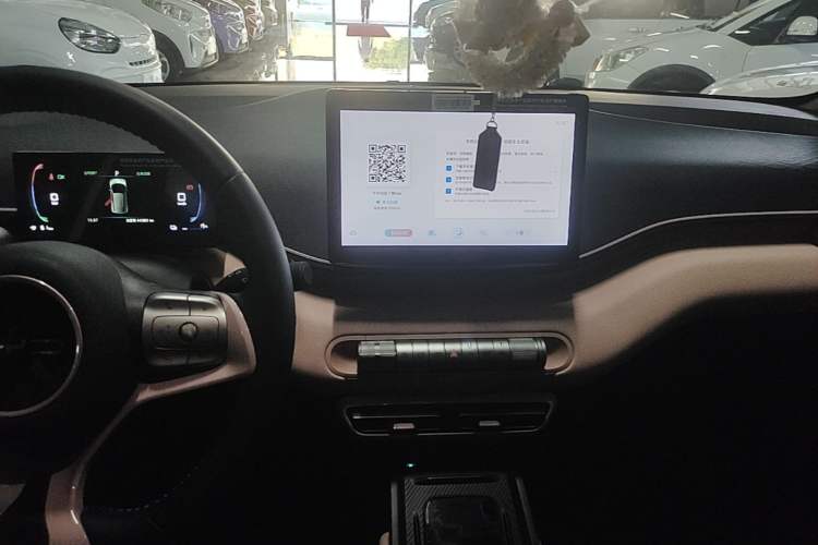 Used BYD Seagull 2024 Honor Edition 405km Flying Version Audio And AC Panel