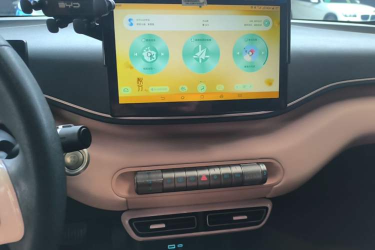 Used BYD Seagull 2024 Honor Edition 305km Dynamic Version Audio And AC Panel