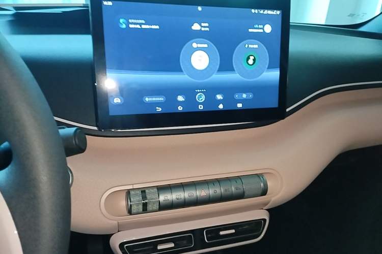 Used BYD Seagull 2024 Honor Edition 305km Dynamic Version Audio And AC Panel
