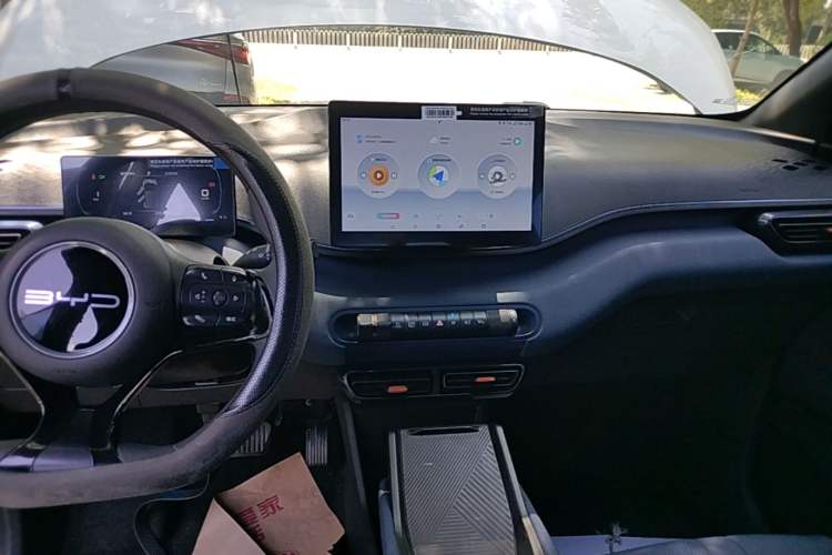 Used BYD Seagull 2024 Honor Edition 305km Dynamic Version Audio And AC Panel