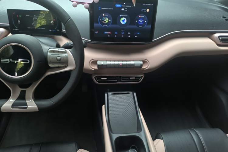Used BYD Seagull 2024 Honor Edition 305km Dynamic Version Audio And AC Panel