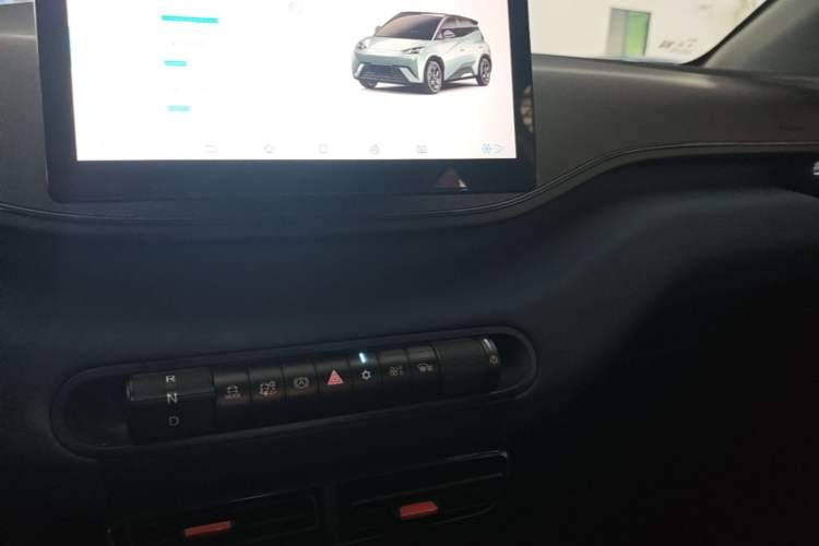 Used BYD Seagull 2024 Honor Edition 305km Freedom Version Audio And AC Panel