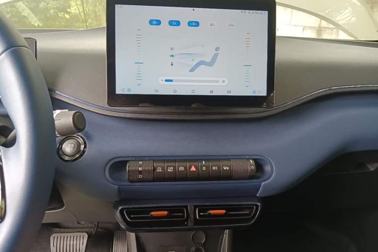 Used BYD Seagull 2024 Honor Edition 405km Flying Version Audio And AC Panel