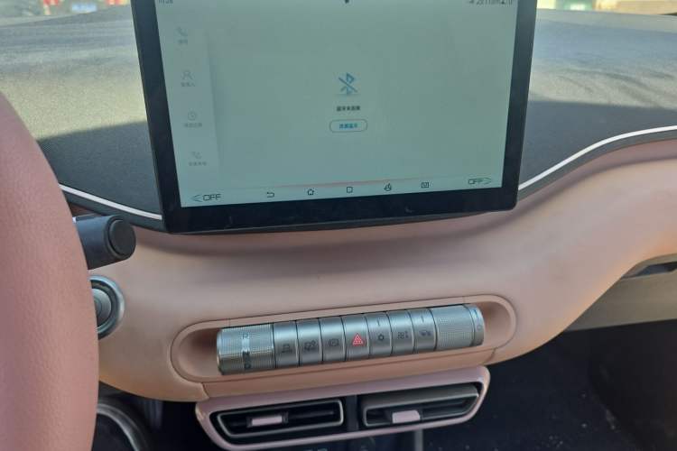 Used BYD Seagull 2024 Honor Edition 405km Flying Version Audio And AC Panel