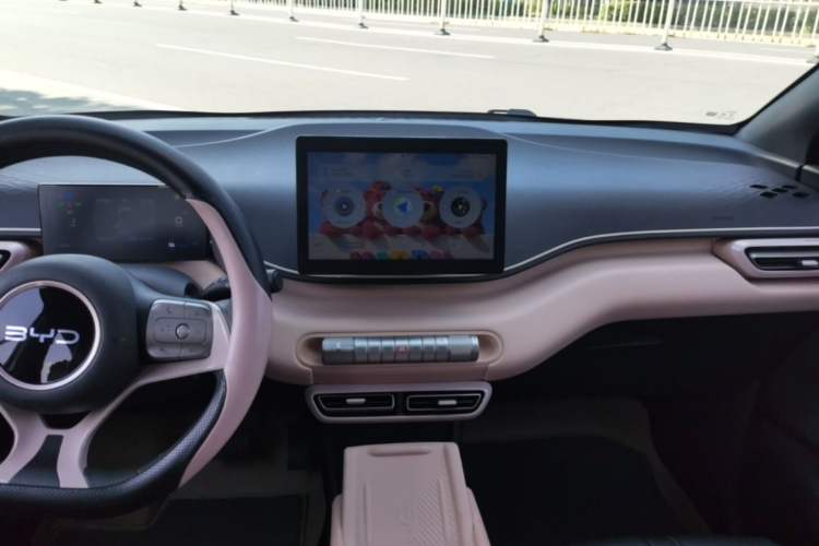 Used BYD Seagull 2024 Honor Edition 305km Dynamic Version Audio And AC Panel