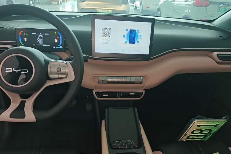 Used BYD Seagull 2024 Honor Edition 305km Dynamic Version Audio And AC Panel