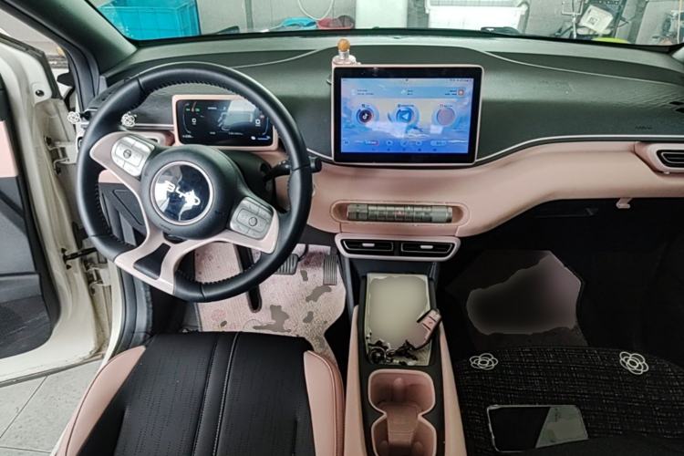 Used BYD Seagull 2024 Honor Edition 305km Freedom Version Center Console