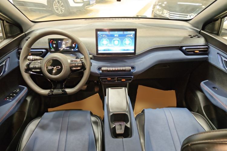 Used BYD Seagull 2024 Honor Edition 305km Dynamic Version Center Console