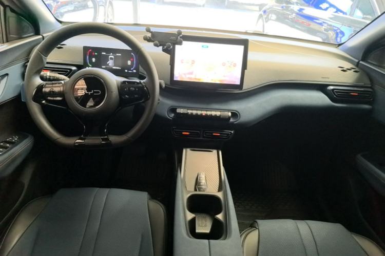 Used BYD Seagull 2024 Honor Edition 305km Dynamic Version Center Console