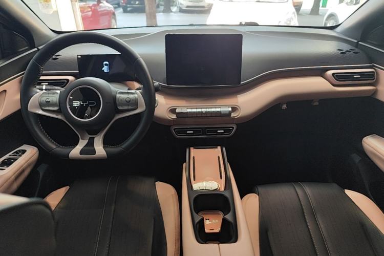 Used BYD Seagull 2024 Honor Edition 305km Freedom Version Center Console