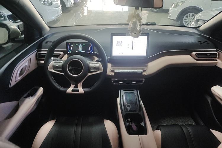 Used BYD Seagull 2024 Honor Edition 405km Flying Version Center Console