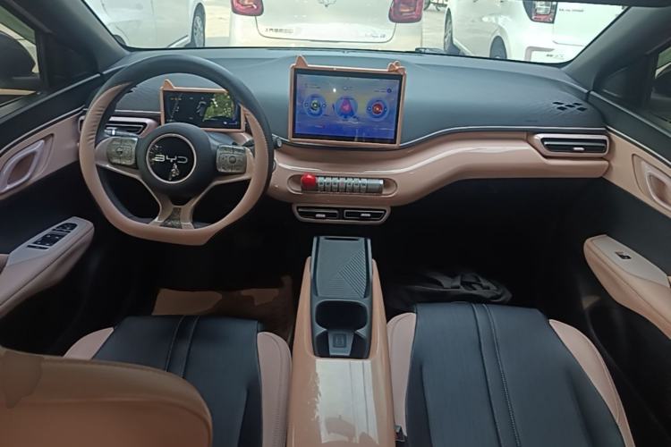 Used BYD Seagull 2024 Honor Edition 305km Dynamic Version Center Console