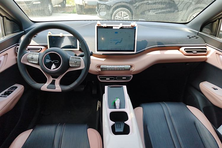 Used BYD Seagull 2024 Honor Edition 305km Dynamic Version Center Console