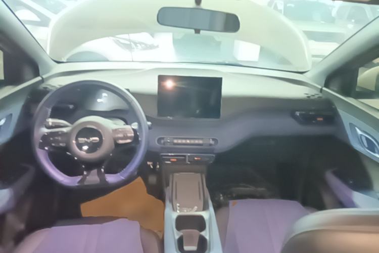 Used BYD Seagull 2024 Honor Edition 305km Freedom Version Center Console