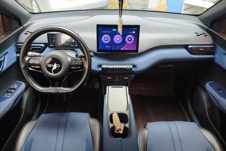 Used BYD Seagull 2024 Honor Edition 305km Dynamic Version Center Console
