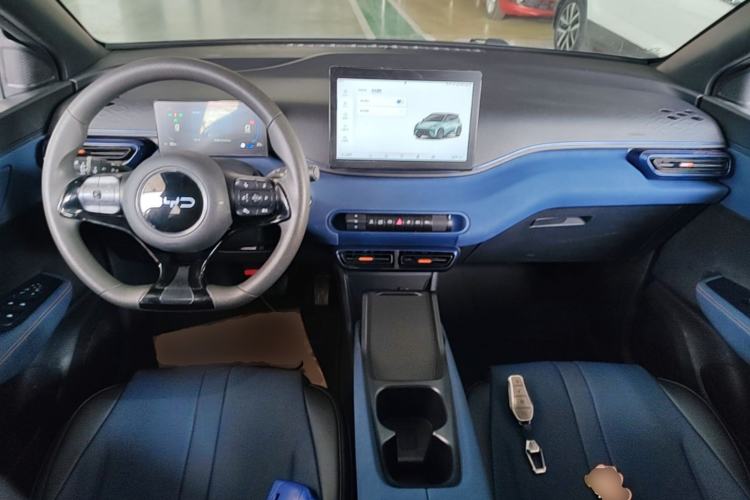 Used BYD Seagull 2024 Honor Edition 305km Dynamic Version Center Console