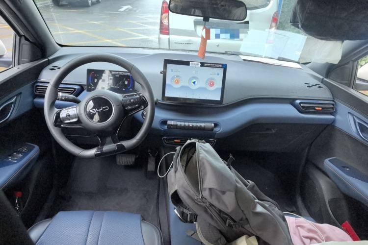Used BYD Seagull 2024 Honor Edition 305km Dynamic Version Center Console