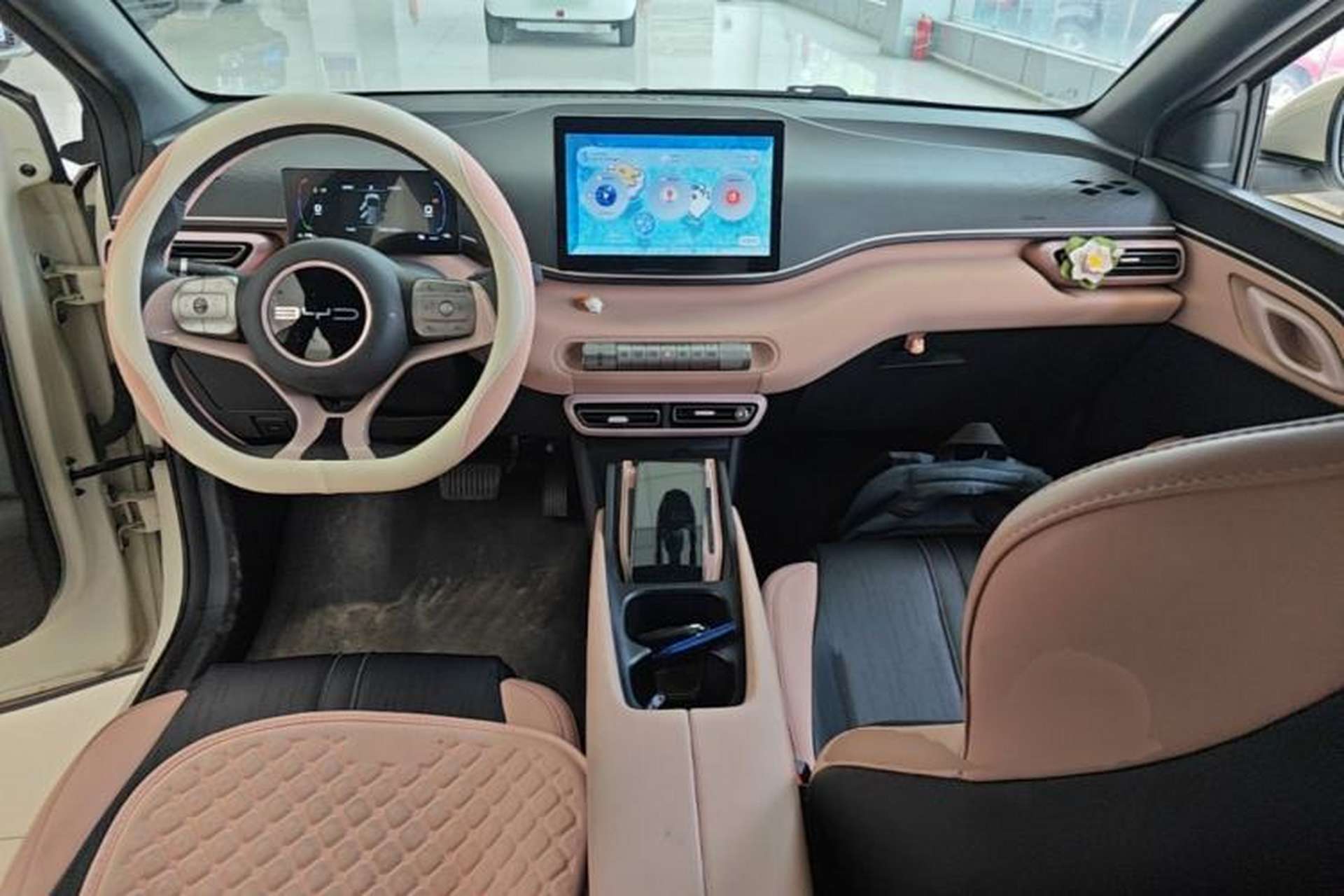 Used BYD Seagull 2024 Honor Edition 305km Dynamic Version Center Console