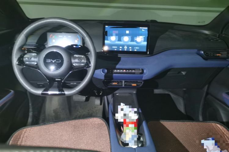 Used BYD Seagull 2024 Honor Edition 305km Dynamic Version Center Console
