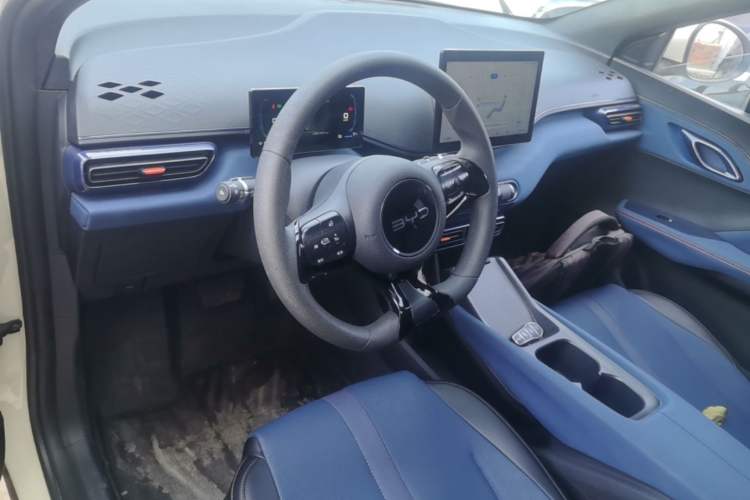 Used BYD Seagull 2024 Honor Edition 305km Dynamic Version Center Console
