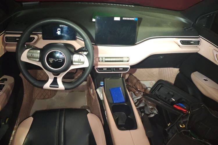 Used BYD Seagull 2024 Honor Edition 305km Dynamic Version Center Console