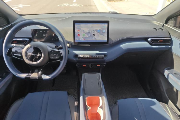 Used BYD Seagull 2024 Honor Edition 305km Freedom Version Center Console