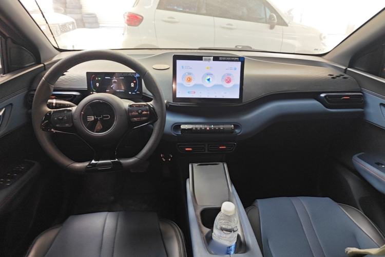 Used BYD Seagull 2024 Honor Edition 305km Dynamic Version Center Console