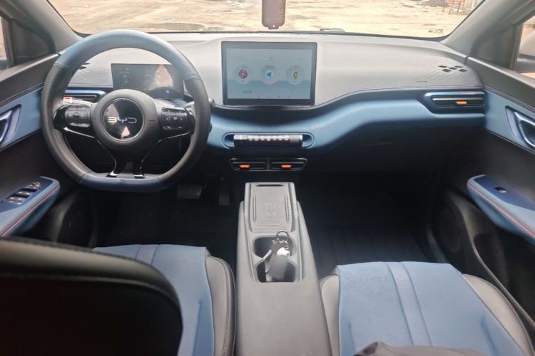 Used BYD Seagull 2024 Honor Edition 305km Dynamic Version Center Console