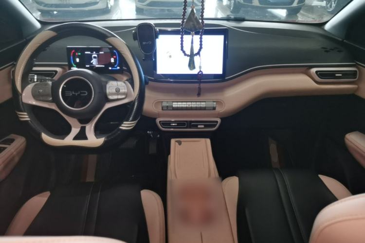 Used BYD Seagull 2024 Honor Edition 305km Dynamic Version Center Console