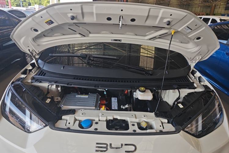 Used BYD Seagull 2024 Honor Edition 405km Flying Version Engine Bay
