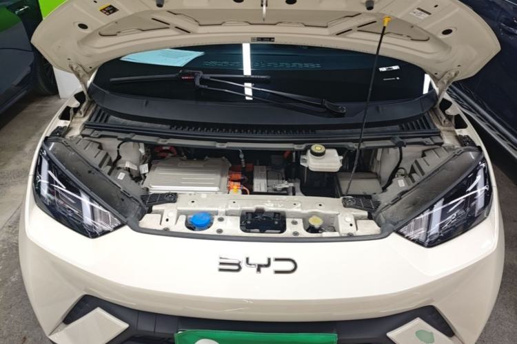Used BYD Seagull 2024 Honor Edition 405km Flying Version Engine Bay